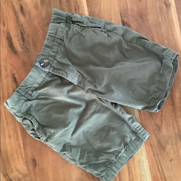 Little boy Shorts bundle 3-4 T & swimsuit - Picture 4 of 9